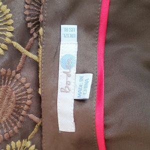 Boden Amaranth Embroidered Skirt in Olive Green